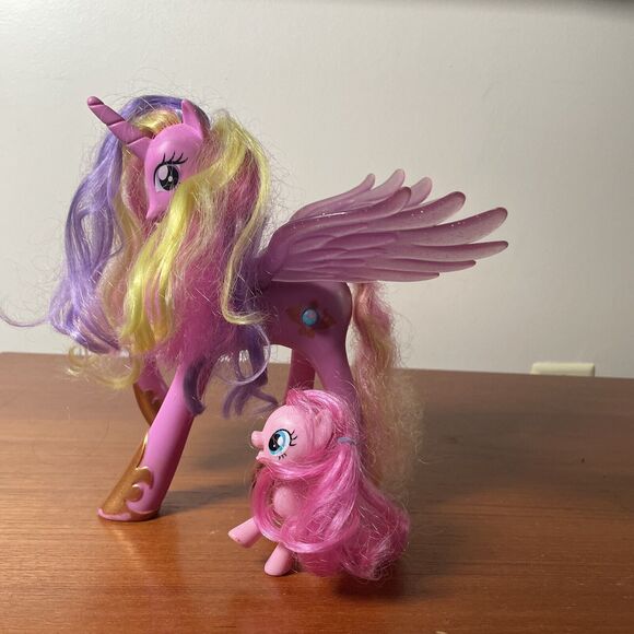Hasbro My Little Pony Princess Cadence And MLP G4 Pinkie Pie Toy Figure READ - Picture 3 of 7
